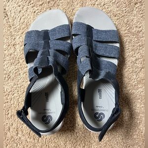 Cloud Stepper by Clark’s blue sandals